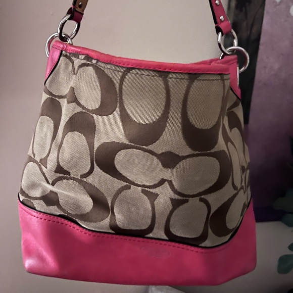 Coach Pink and Tan Shoulder Bag - Picture 4 of 4